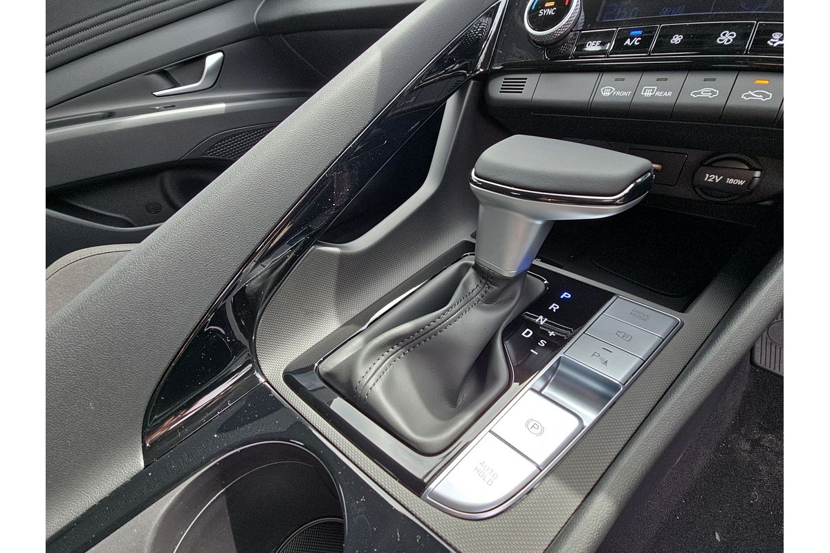 2025 Hyundai i30 Hybrid CN7.V2