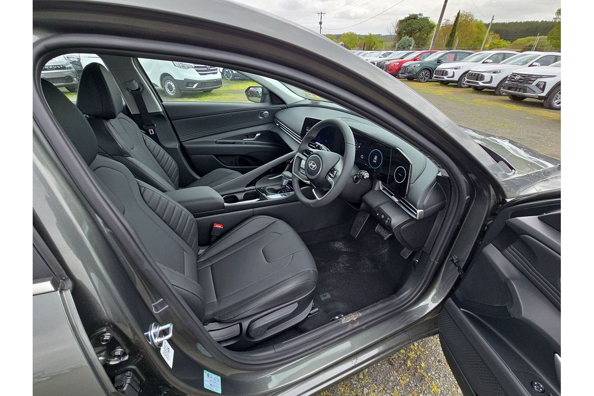 2025 Hyundai i30 Elite Hybrid CN7.V2