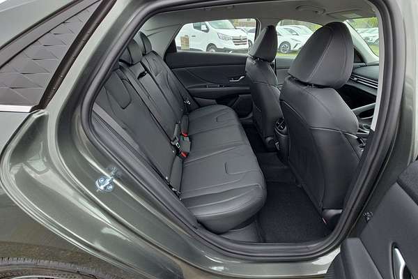 2025 Hyundai i30 Elite Hybrid CN7.V2