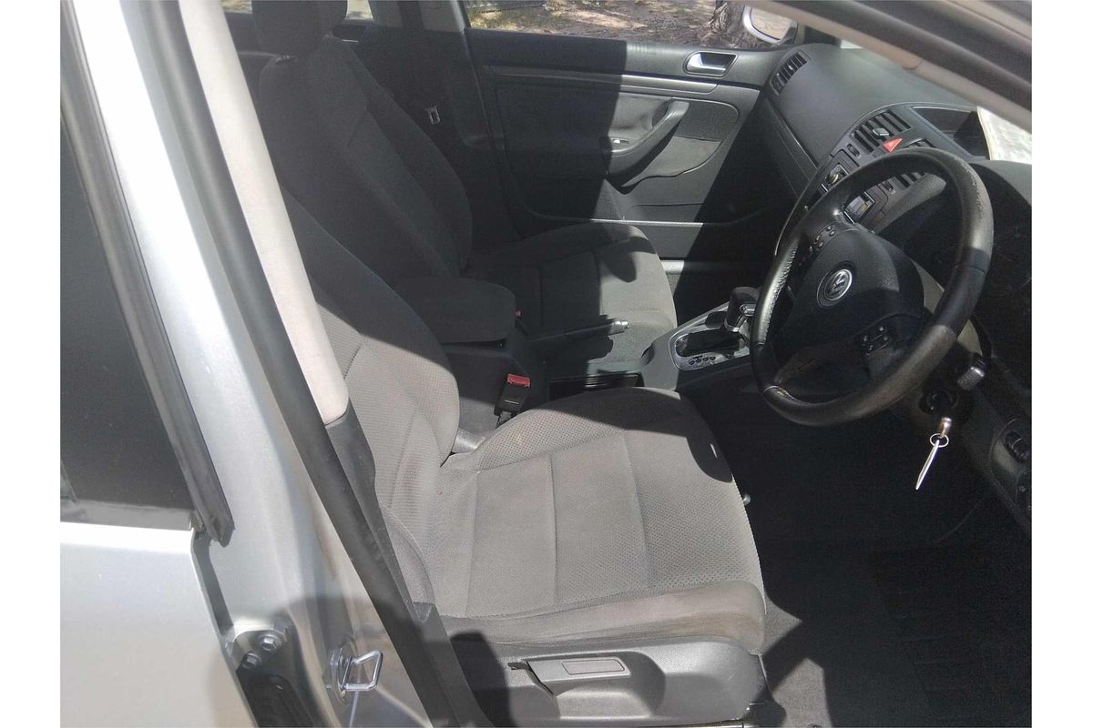 2005 Volkswagen Golf Comfortline V