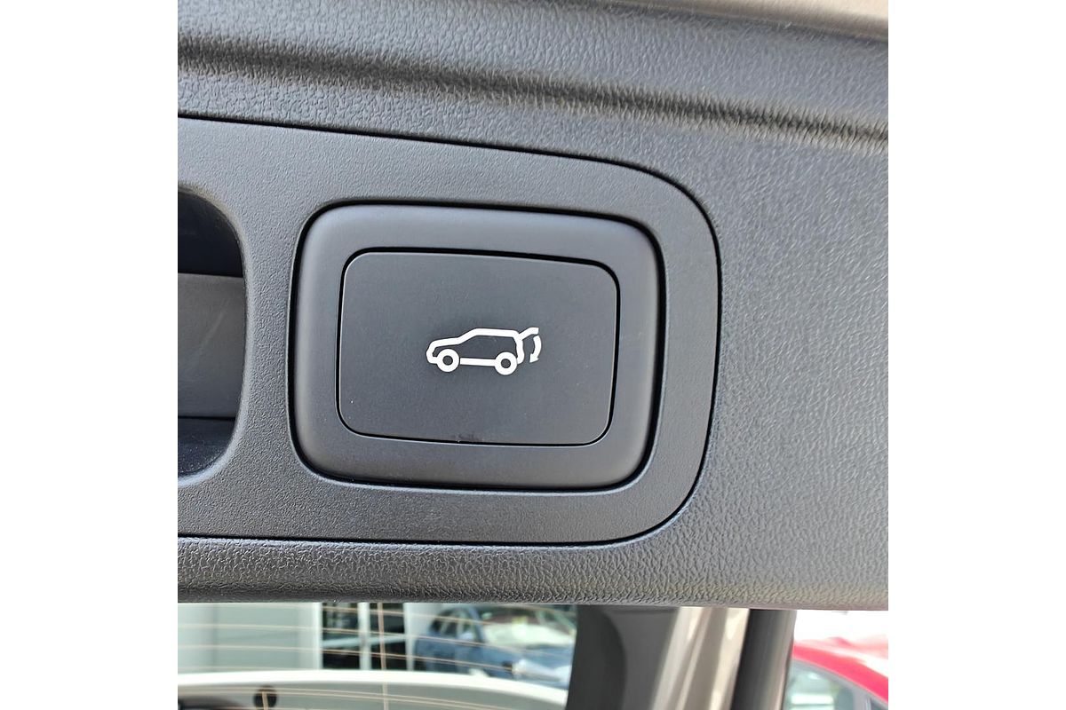 2025 MG HS Super Hybrid Essence AS33P