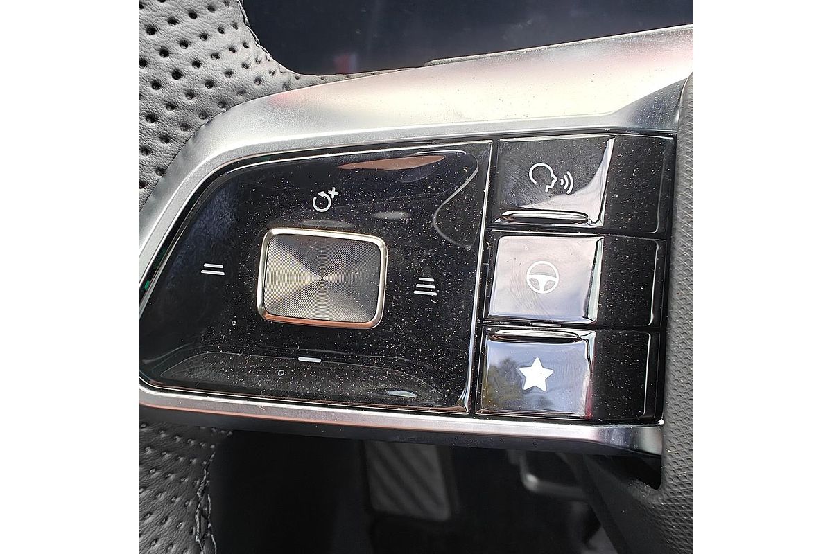 2025 MG HS Super Hybrid Essence AS33P