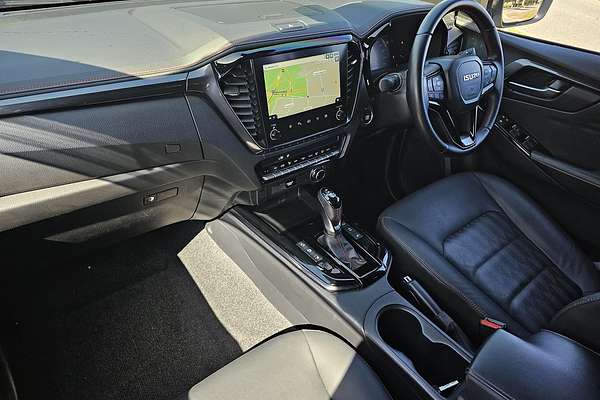 2024 Isuzu D-MAX X-TERRAIN 4X4