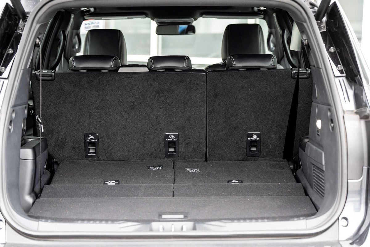 2025 Ford Everest Platinum 3.0L