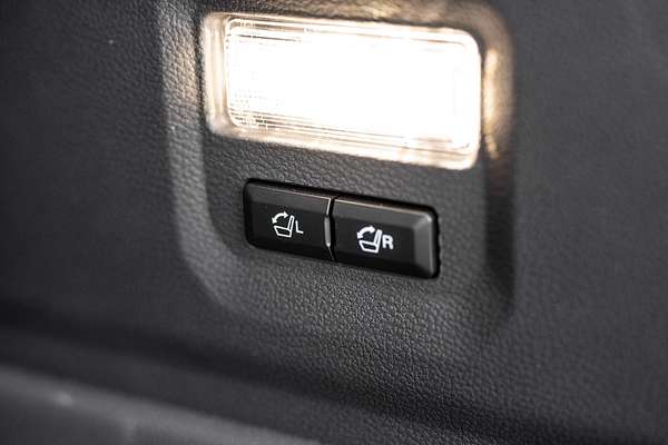 2025 Ford Everest Platinum 3.0L