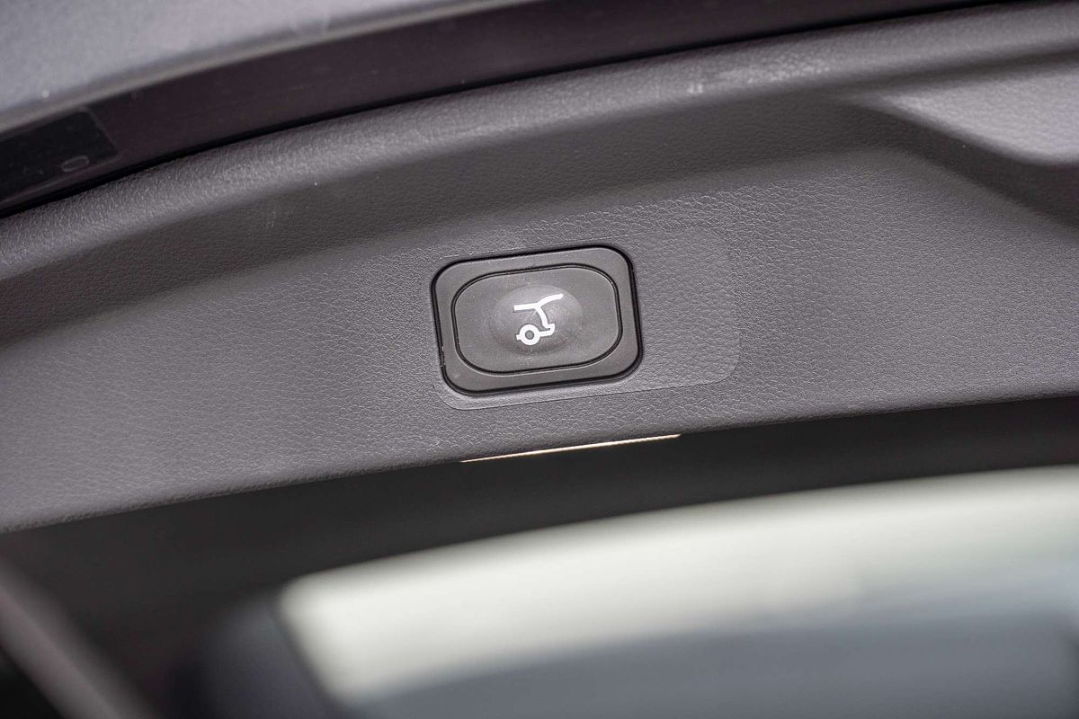 2025 Ford Everest Platinum 3.0L