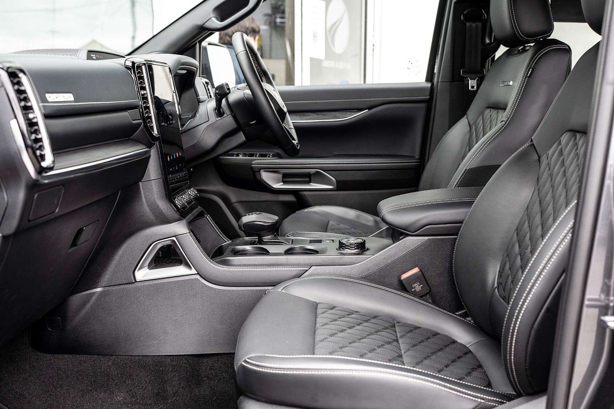 2025 Ford Everest Platinum 3.0L