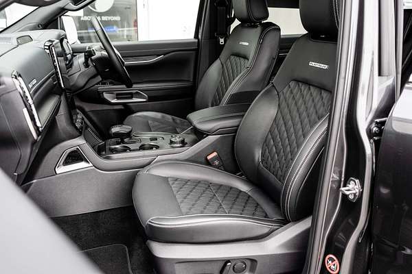 2025 Ford Everest Platinum 3.0L