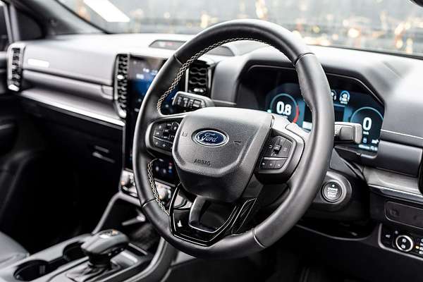 2025 Ford Everest Platinum 3.0L