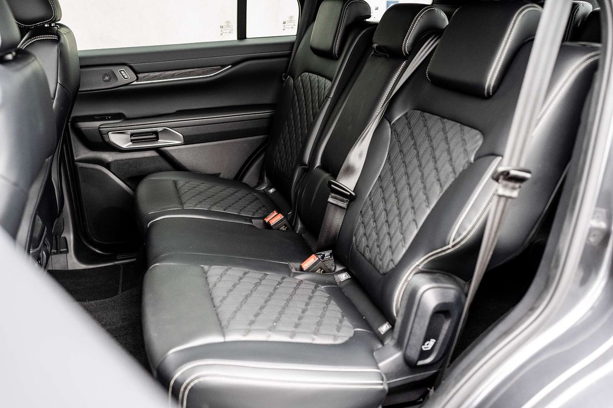 2025 Ford Everest Platinum 3.0L