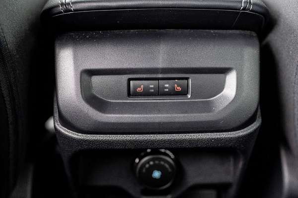 2025 Ford Everest Platinum 3.0L