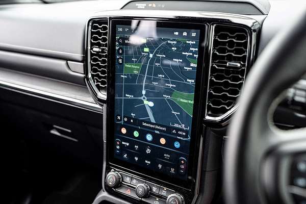 2025 Ford Everest Platinum 3.0L