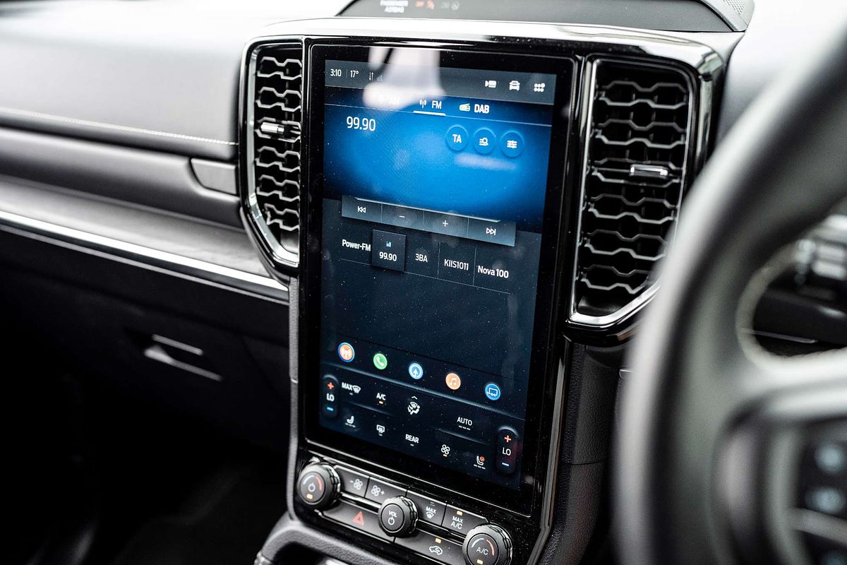 2025 Ford Everest Platinum 3.0L