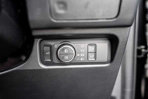 2025 Ford Everest Platinum 3.0L