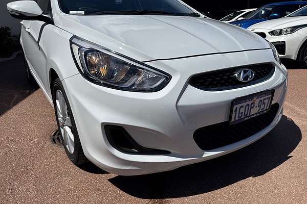 2018 Hyundai Accent Sport RB6