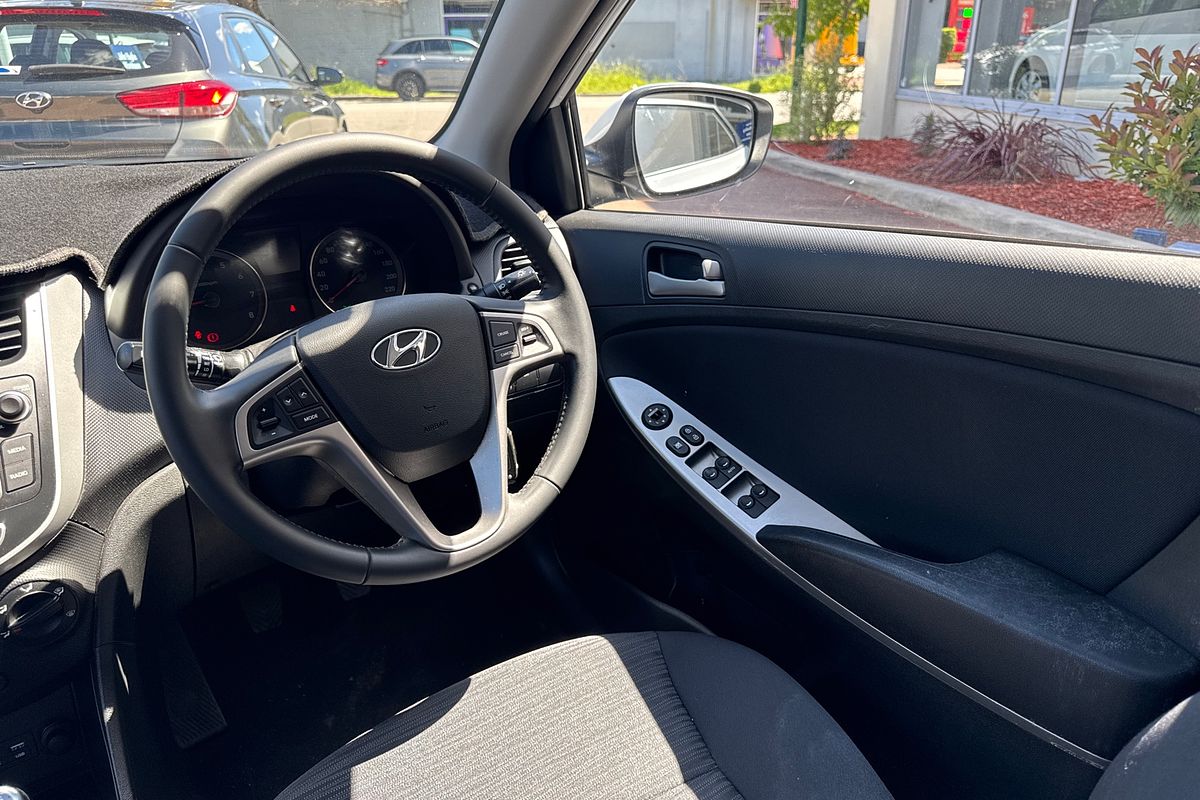 2018 Hyundai Accent Sport RB6
