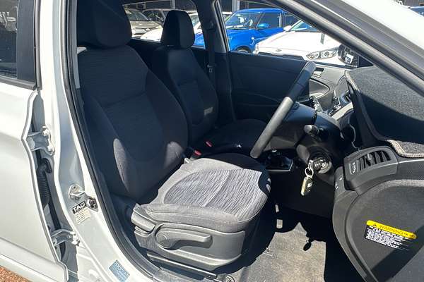 2018 Hyundai Accent Sport RB6