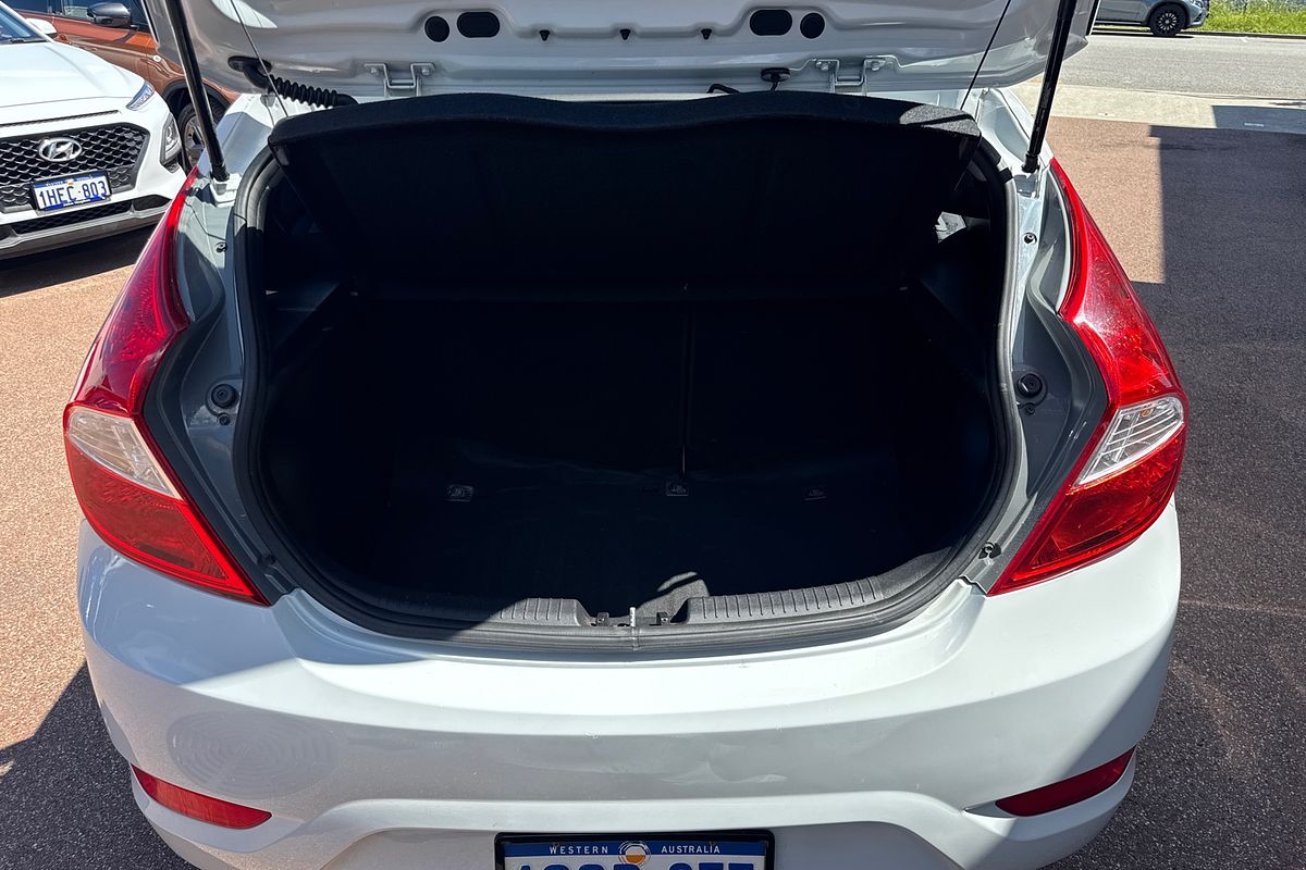 2018 Hyundai Accent Sport RB6