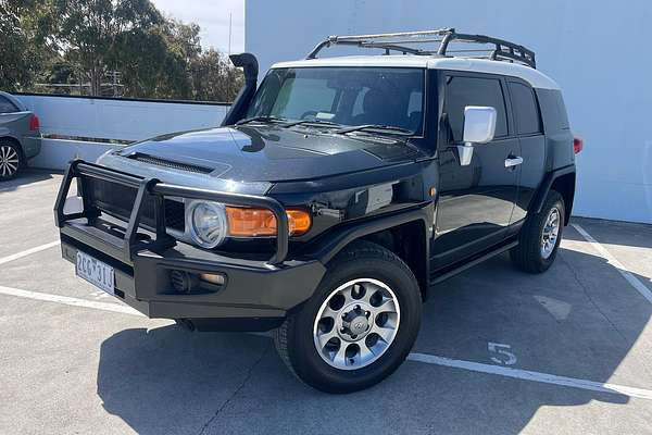 2012 Toyota FJ Cruiser GSJ15R