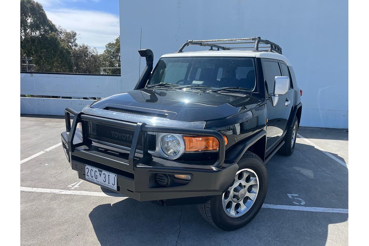 2012 Toyota FJ Cruiser GSJ15R