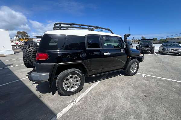 2012 Toyota FJ Cruiser GSJ15R