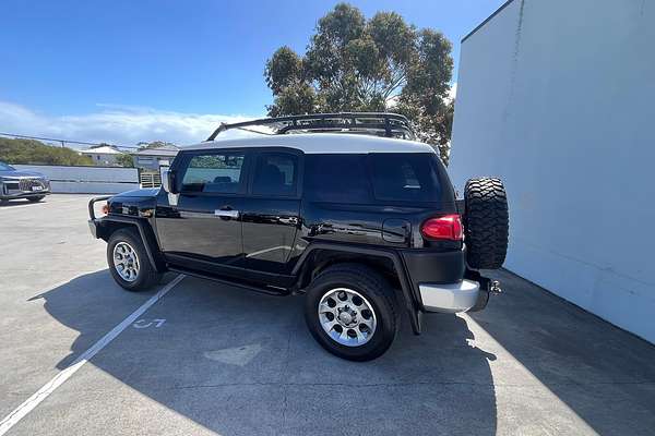 2012 Toyota FJ Cruiser GSJ15R