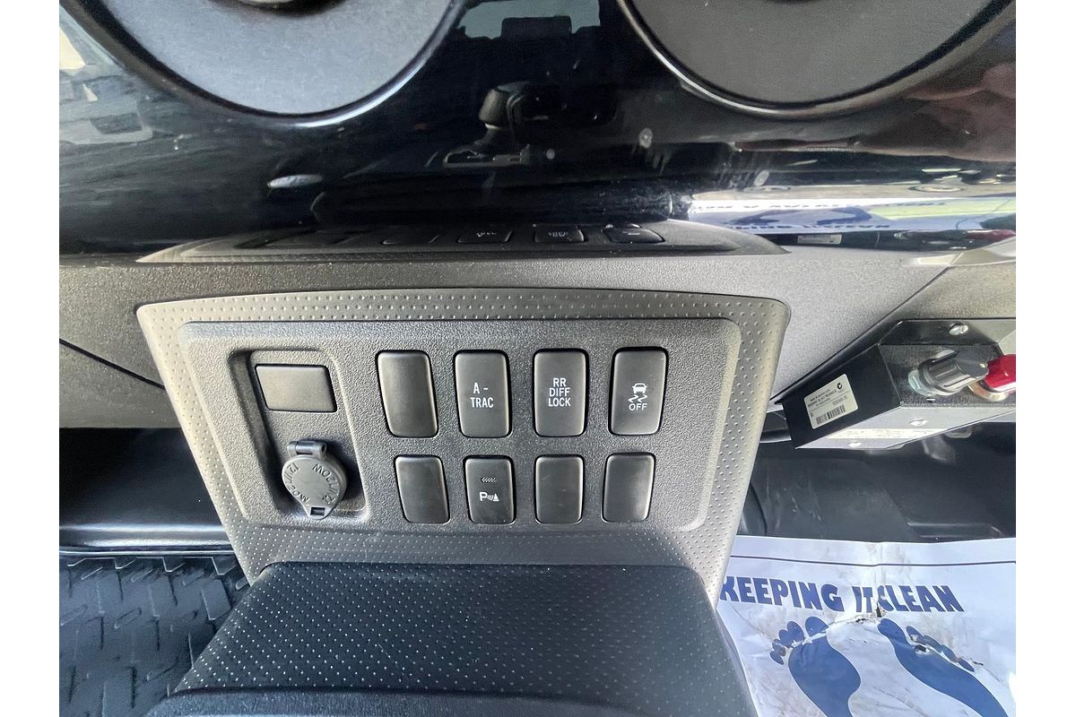 2012 Toyota FJ Cruiser GSJ15R