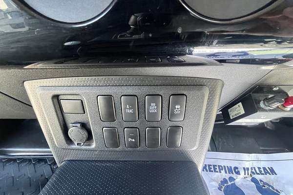 2012 Toyota FJ Cruiser GSJ15R