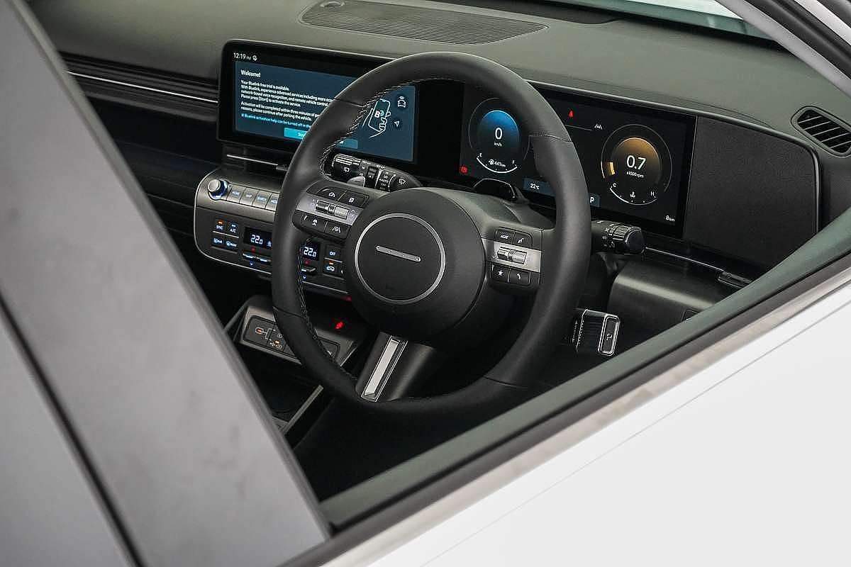 2025 Hyundai Kona Premium SX2.V3