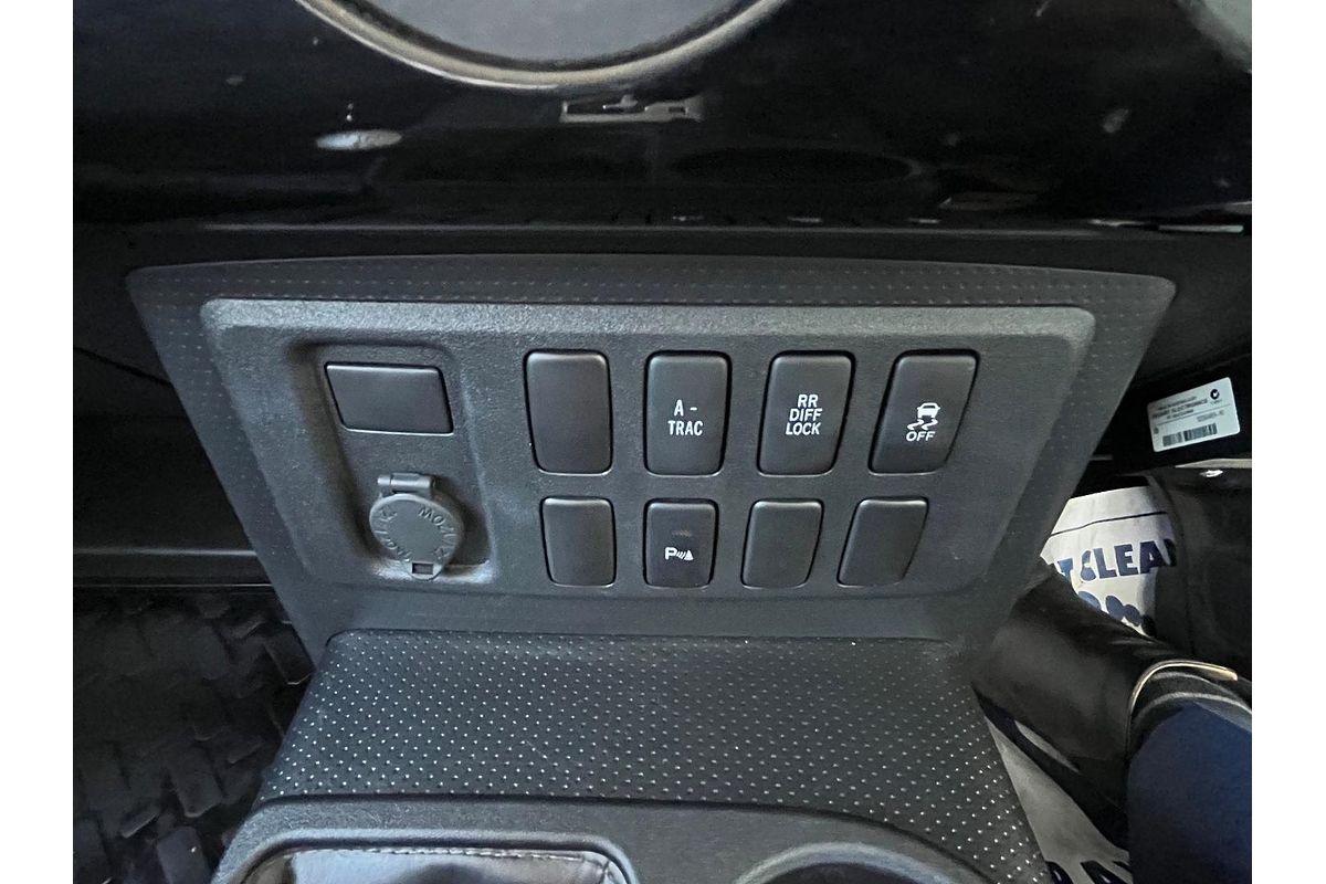 2012 Toyota FJ Cruiser GSJ15R