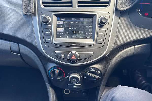 2019 Hyundai Accent Sport RB6