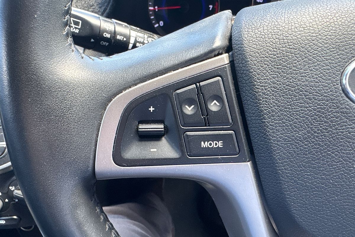 2019 Hyundai Accent Sport RB6