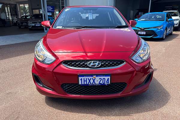 2019 Hyundai Accent Sport RB6