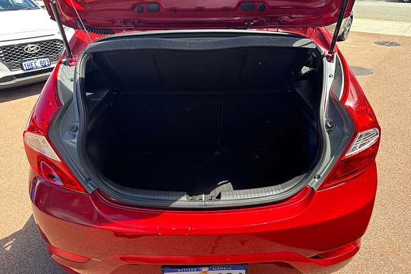 2019 Hyundai Accent Sport RB6