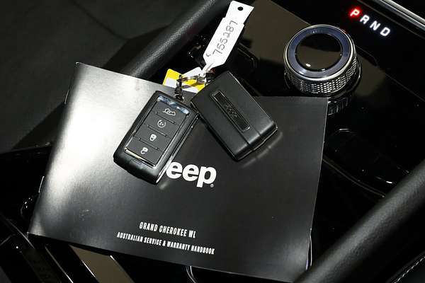 2023 Jeep Grand Cherokee Night Eagle WL