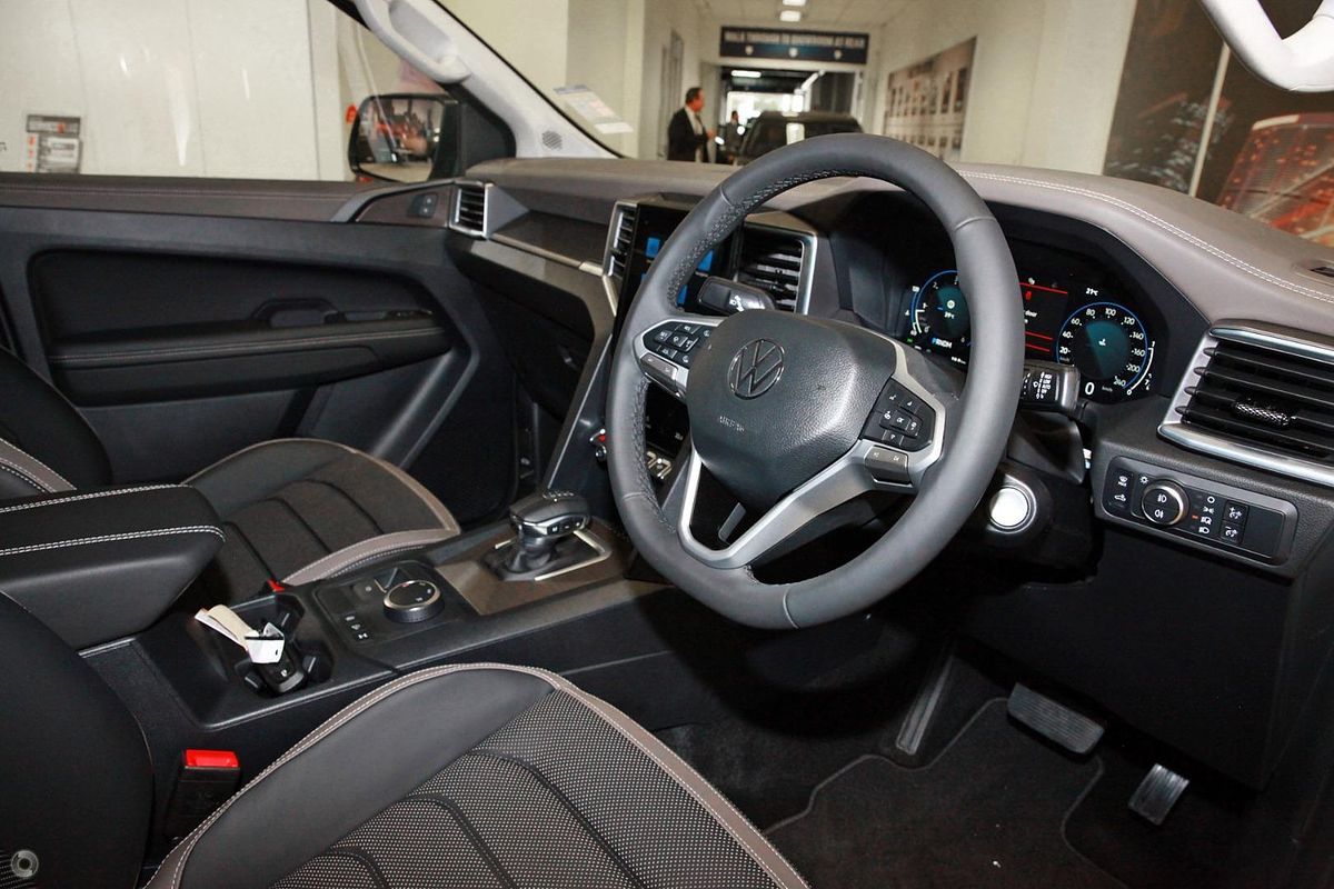 2024 Volkswagen Amarok TDI600 Style NF 4X4