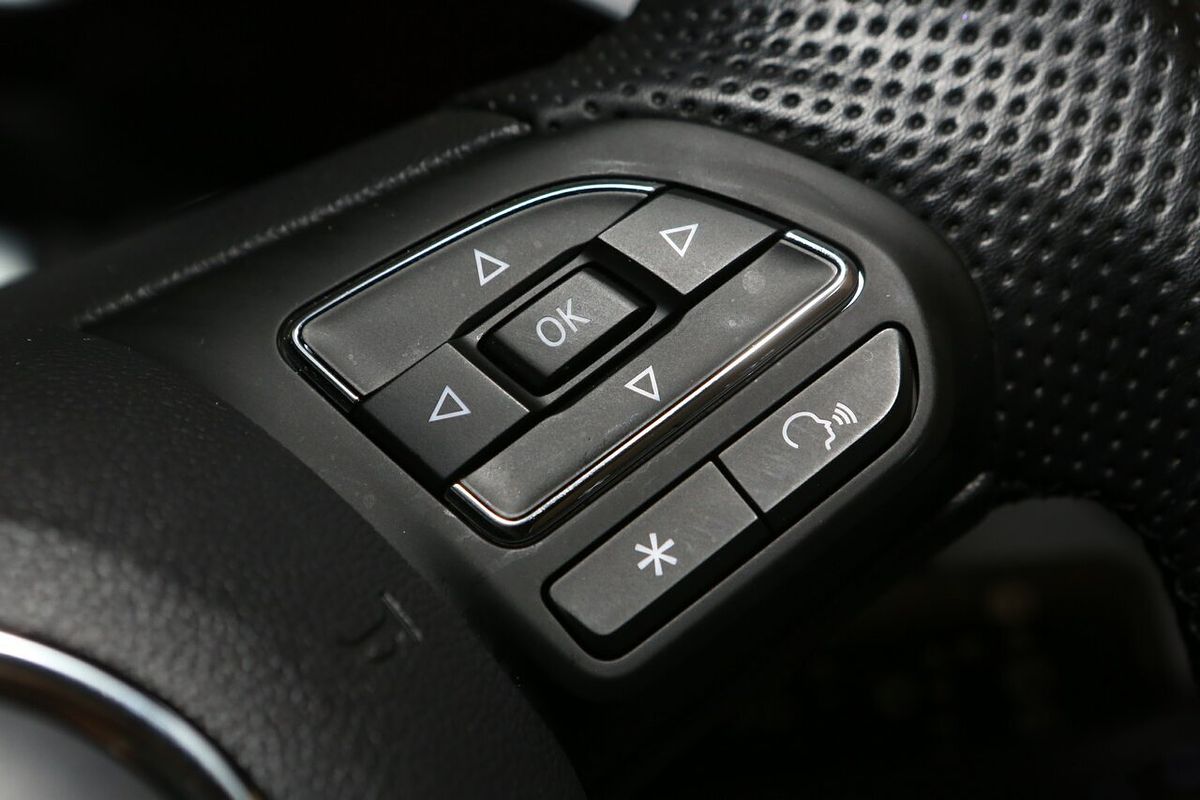 2024 MG ZS Excite AZS1