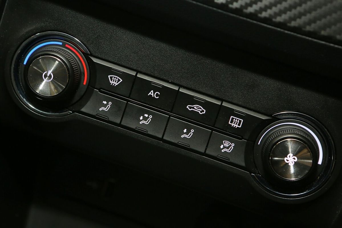 2024 MG ZS Excite AZS1