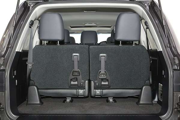 2020 Toyota Landcruiser VX VDJ200R