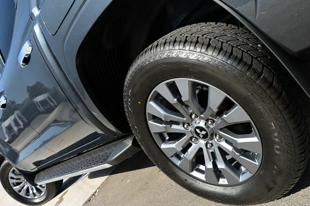 2024 Mitsubishi Triton GLS MV 4X4