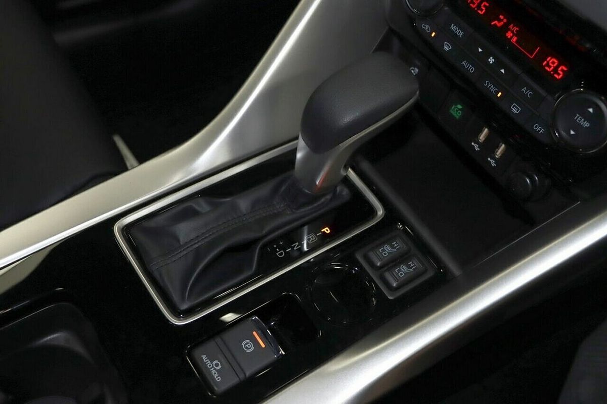 2024 Mitsubishi Eclipse Cross Exceed YB