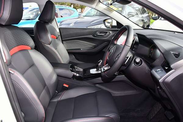 2024 MG MG5 Essence
