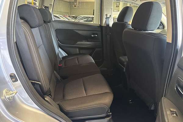 2017 Mitsubishi Outlander LS ZK