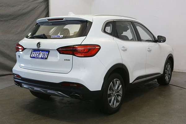 2024 MG HS Vibe SAS23
