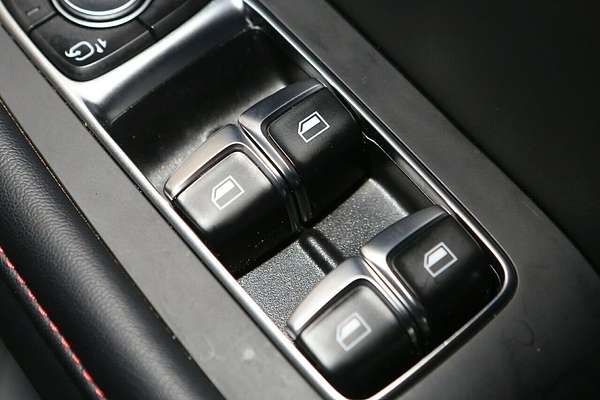 2024 MG HS Vibe SAS23