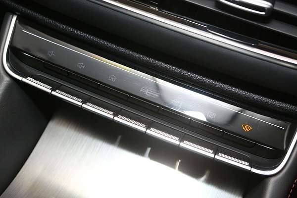 2024 MG HS Vibe SAS23