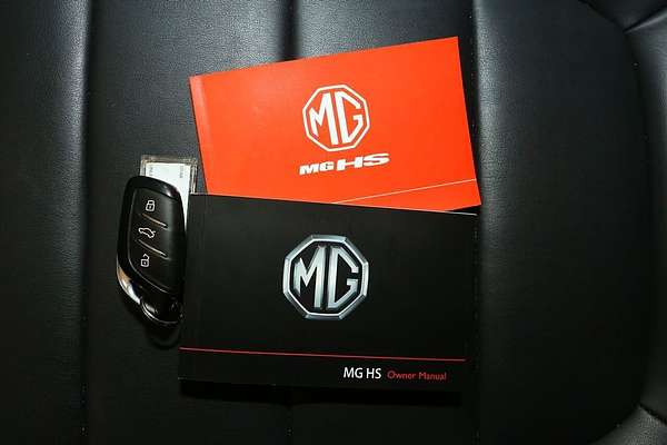 2024 MG HS Vibe SAS23