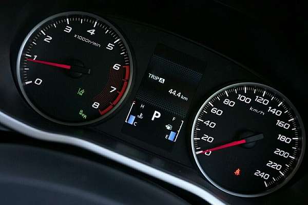 2024 Mitsubishi Eclipse Cross Exceed YB