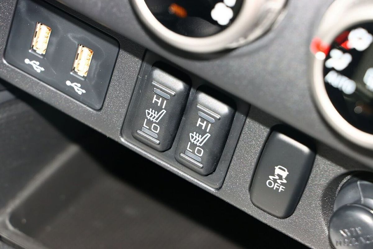 2024 Mitsubishi ASX Exceed XD