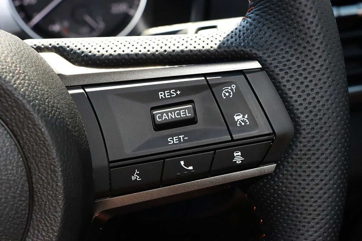 2025 Mitsubishi Triton GSR MV 4X4